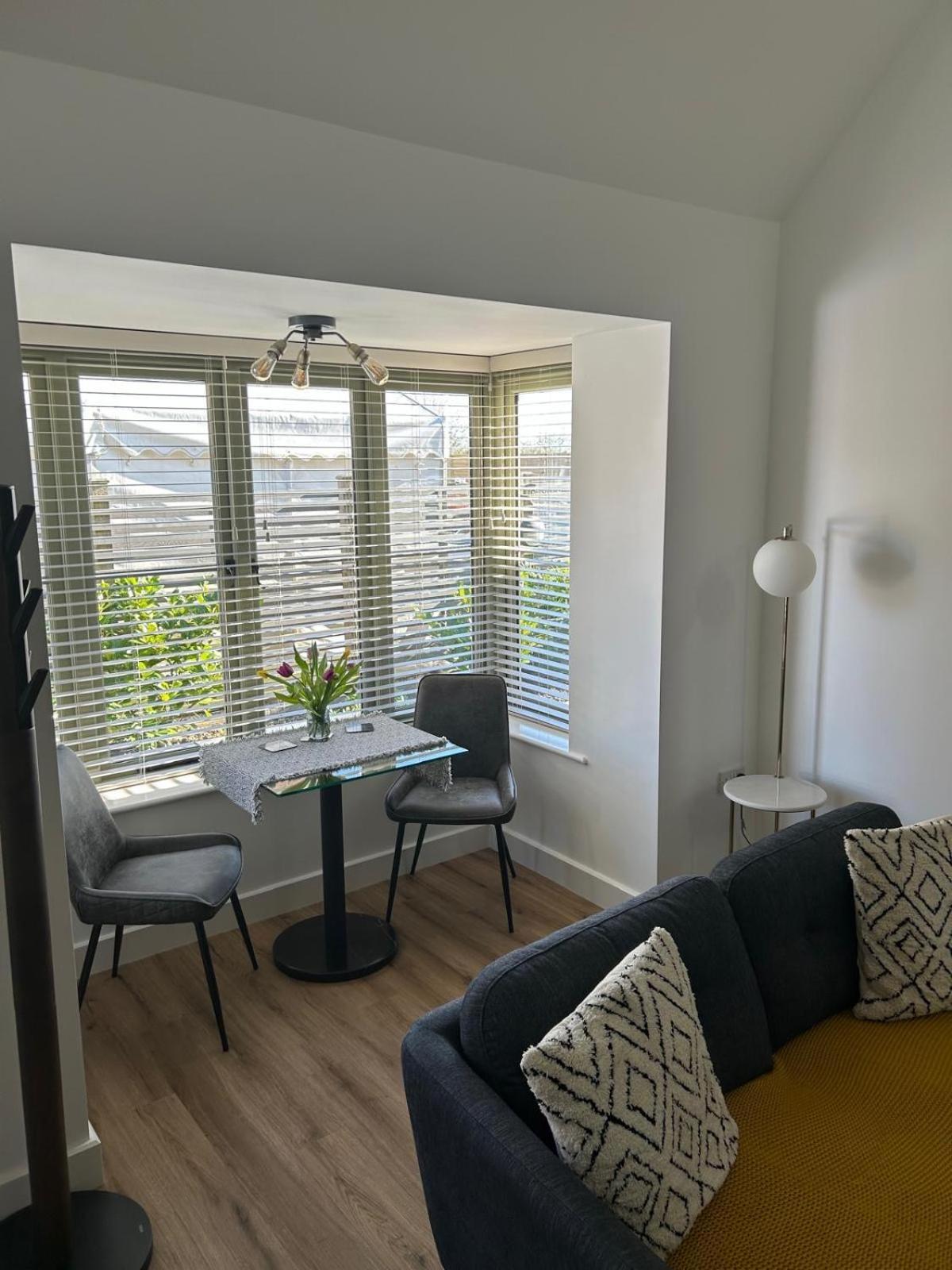 Blundens Ffos Apartment Chichester